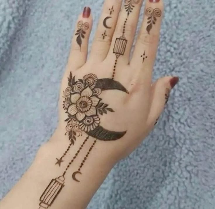 Stylish Mehndi Designs