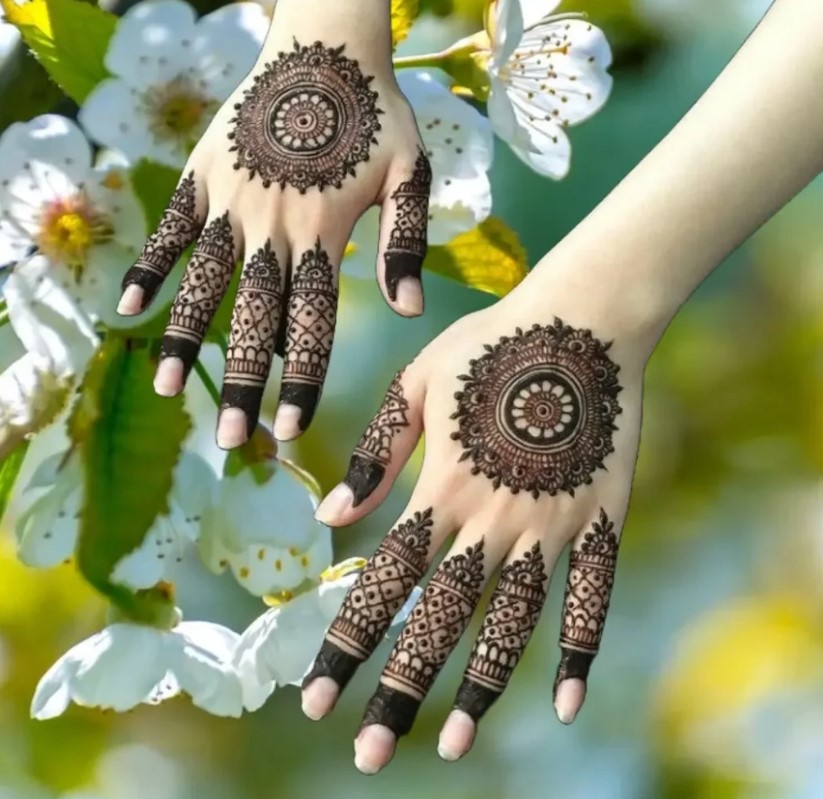 Elegant Mehndi Design