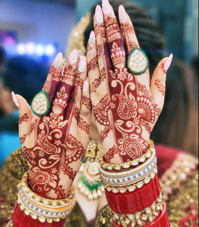Back Hand Mehndi Designs