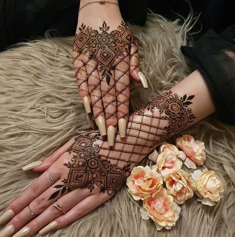 Trending Mehndi Designs