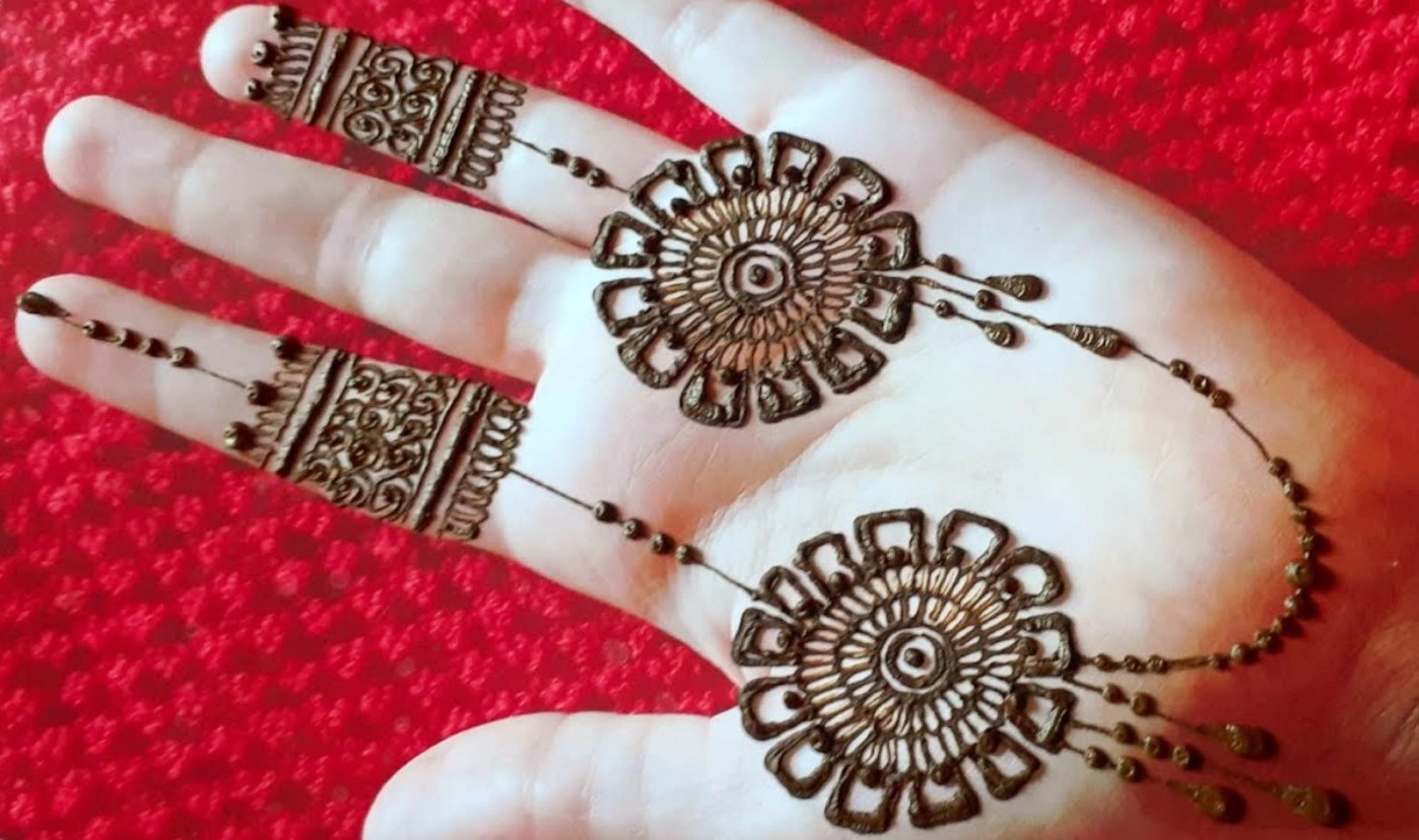 Front Hand Mehndi Designs