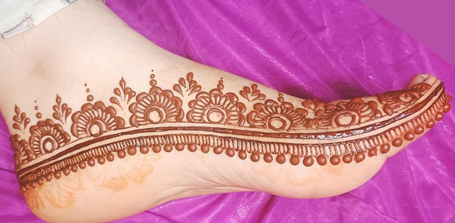 Traditional and Stylish Mehndi Designs
