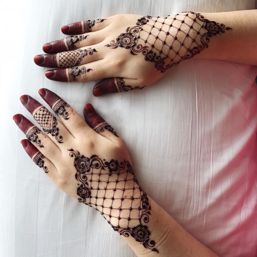 Modern Mehndi Designs