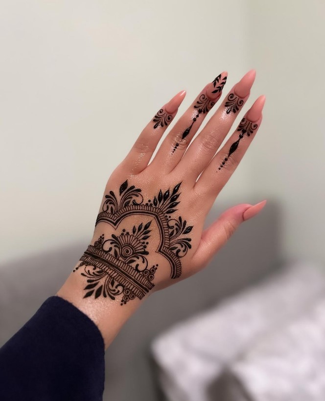 beautiful Mehndi Designs
