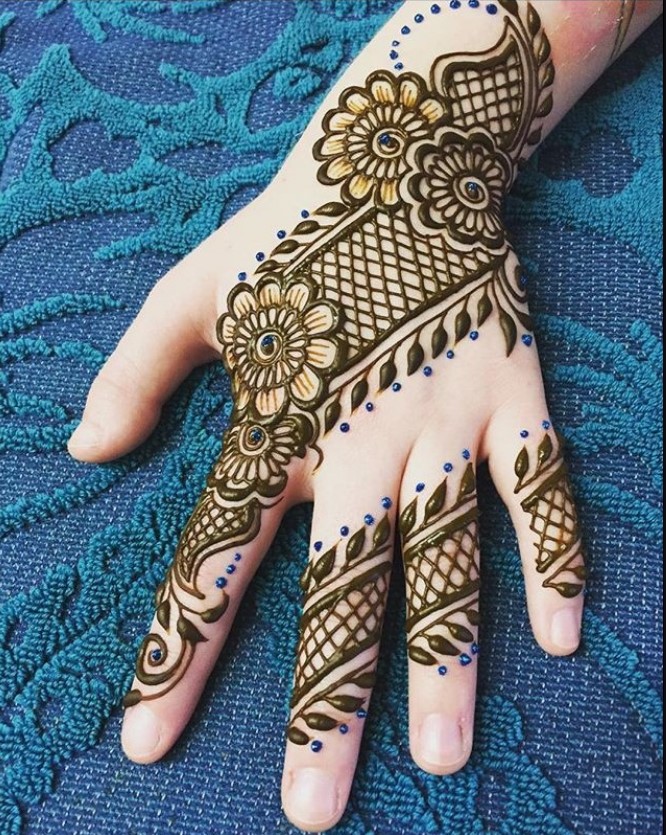 Elegant Mehndi Designs