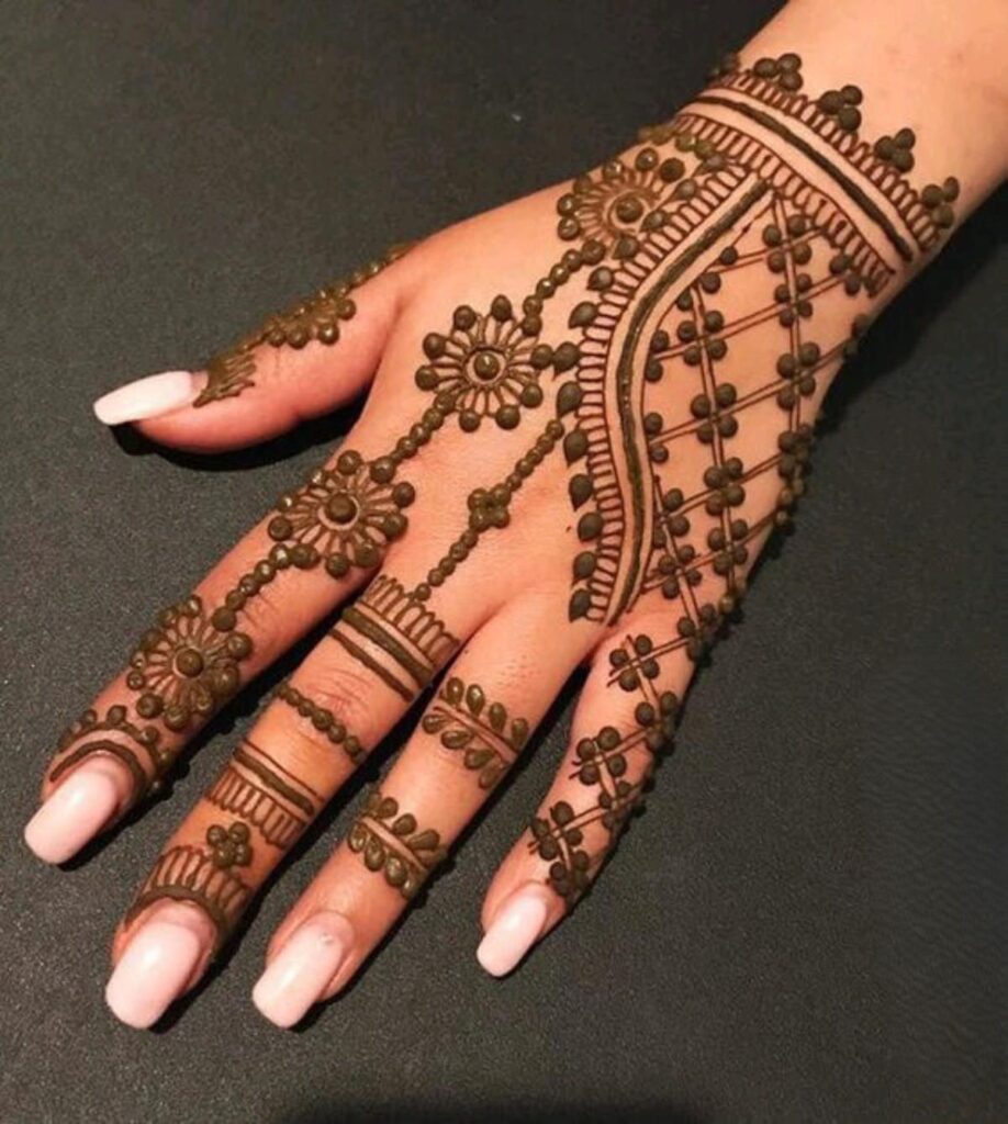 Stylish Mehndi Designs