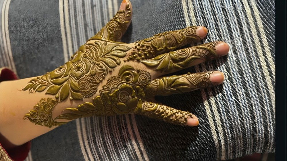 Modern Eid Mehndi Designs