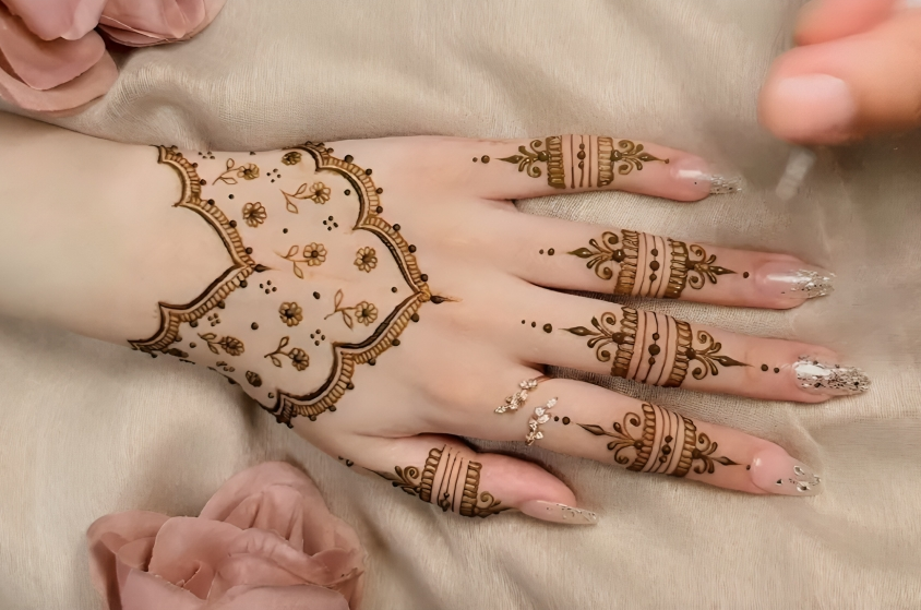 Beautiful Eid Mehndi Designs