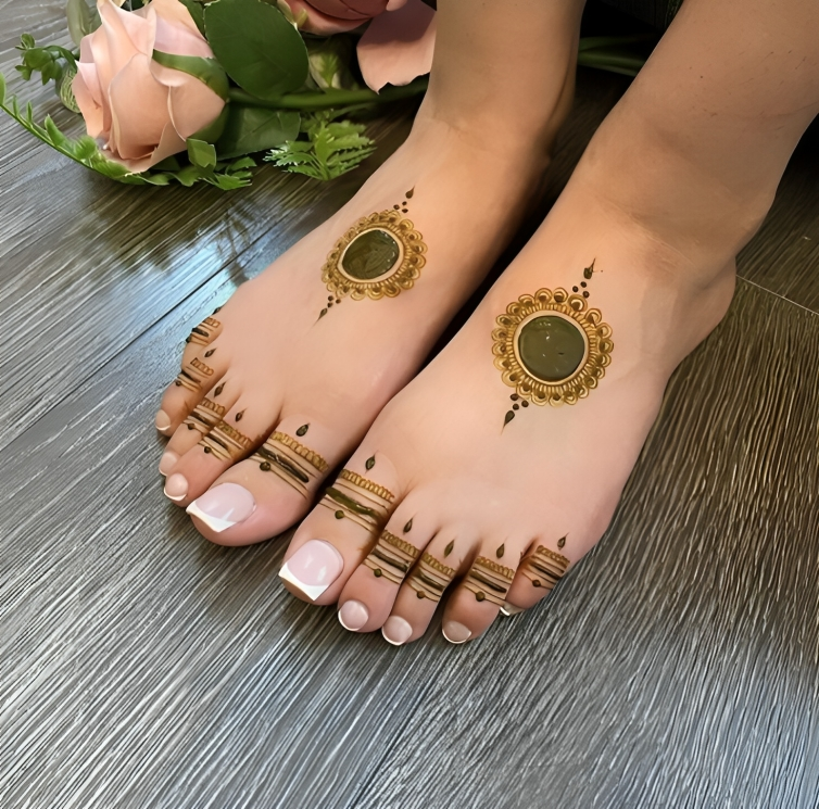 Unique Mehndi Designs
