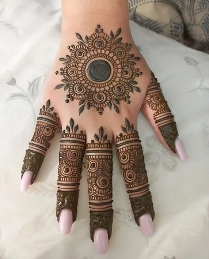 Unique Mehndi Designs