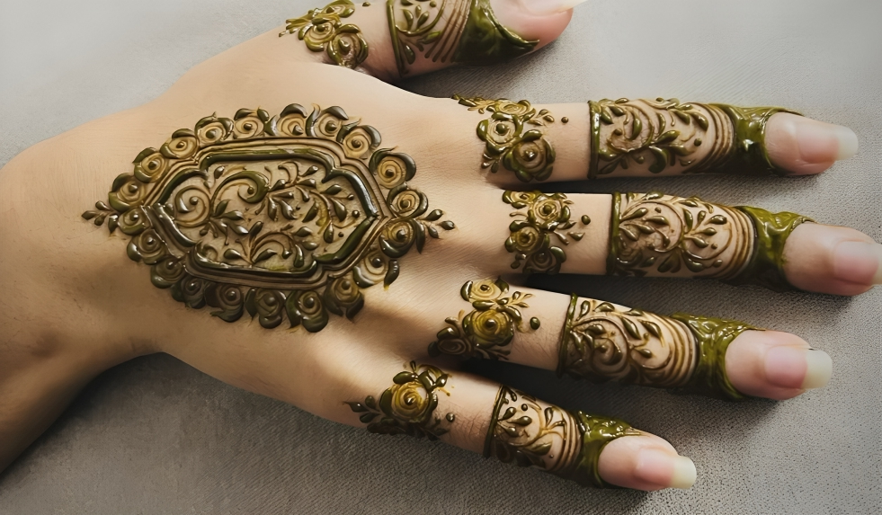 Trendy Mehndi Designs 2025