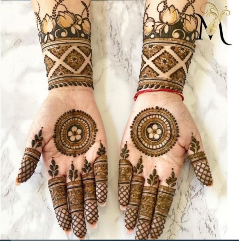 Simple Mehndi Design Back Hand