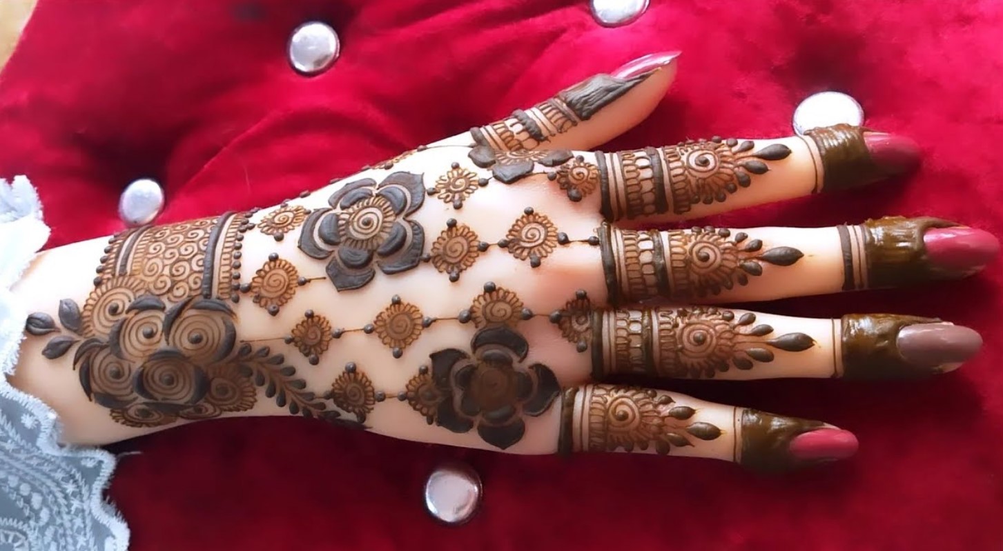 Simple Mehndi Design Back Hand