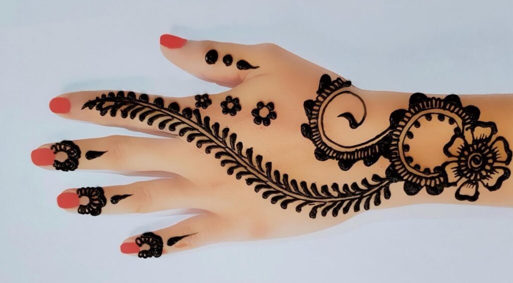 55-Gorgeous-Front-Hand-Mehndi-Designs