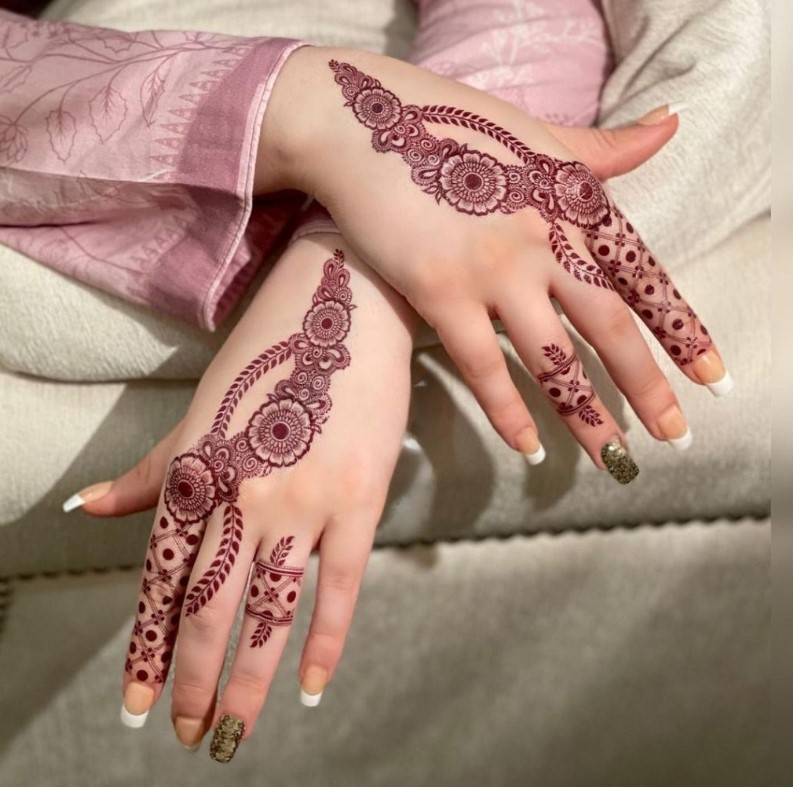Simple-and-Beautiful-Bridal-Mehndi-Designs