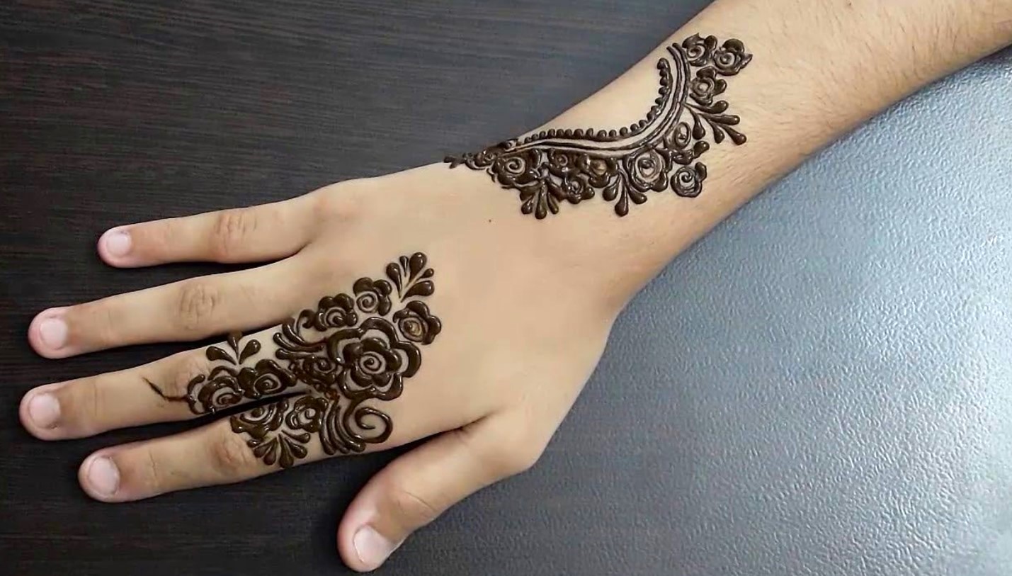 Mehndi-Designs-for-Hands-2025