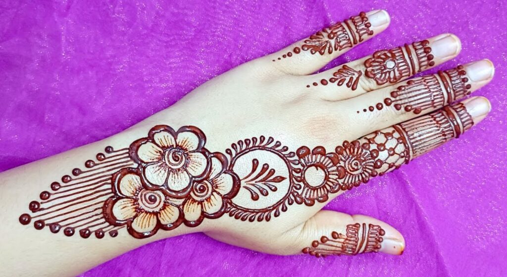 Mehndi-Design-Simple-and-Easy