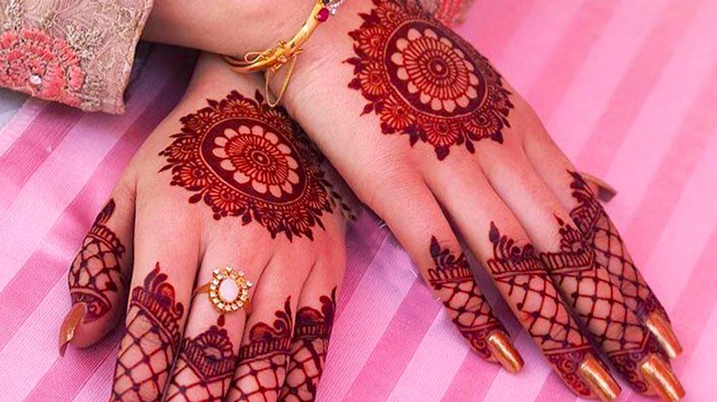 Top-10-Mehndi-Design-for-Hands