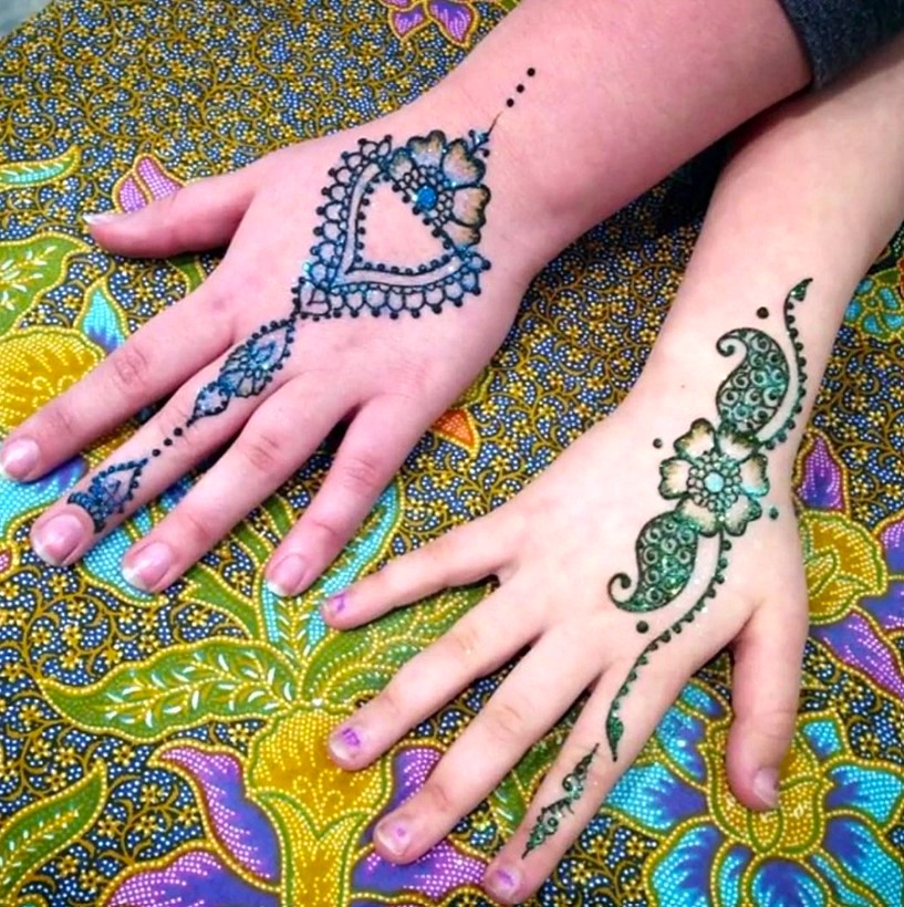 Top-10-Cute-and-Simple-Mehndi-Designs-for-Kids