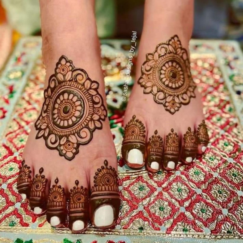 Henna-New-Mehndi-Design-2025