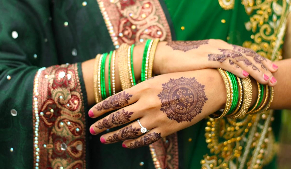 Top-10-Bridal-Mehndi-Designs-2025