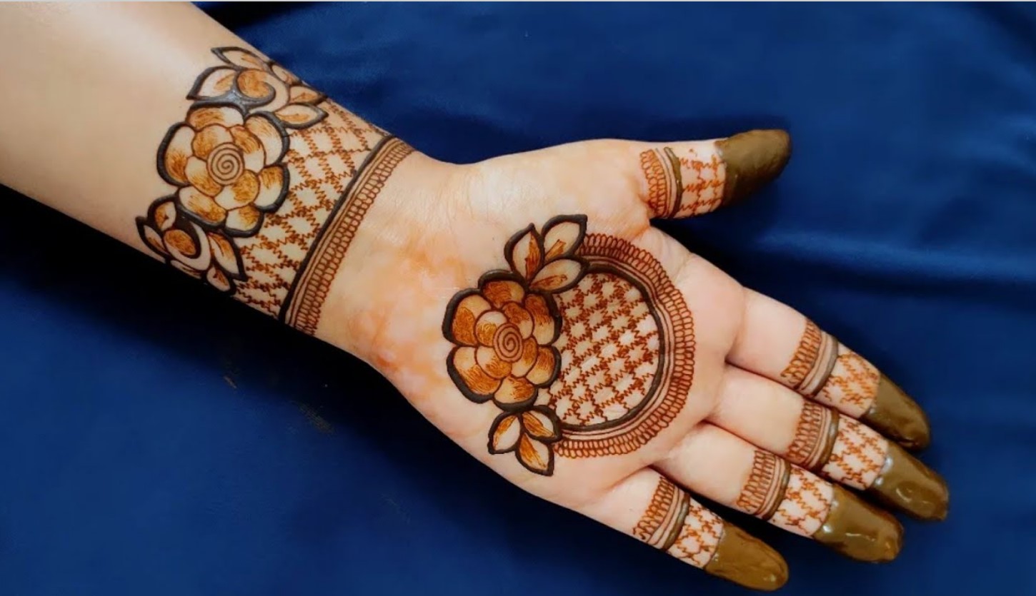 Mehndi-Design-Simple-and-Easy