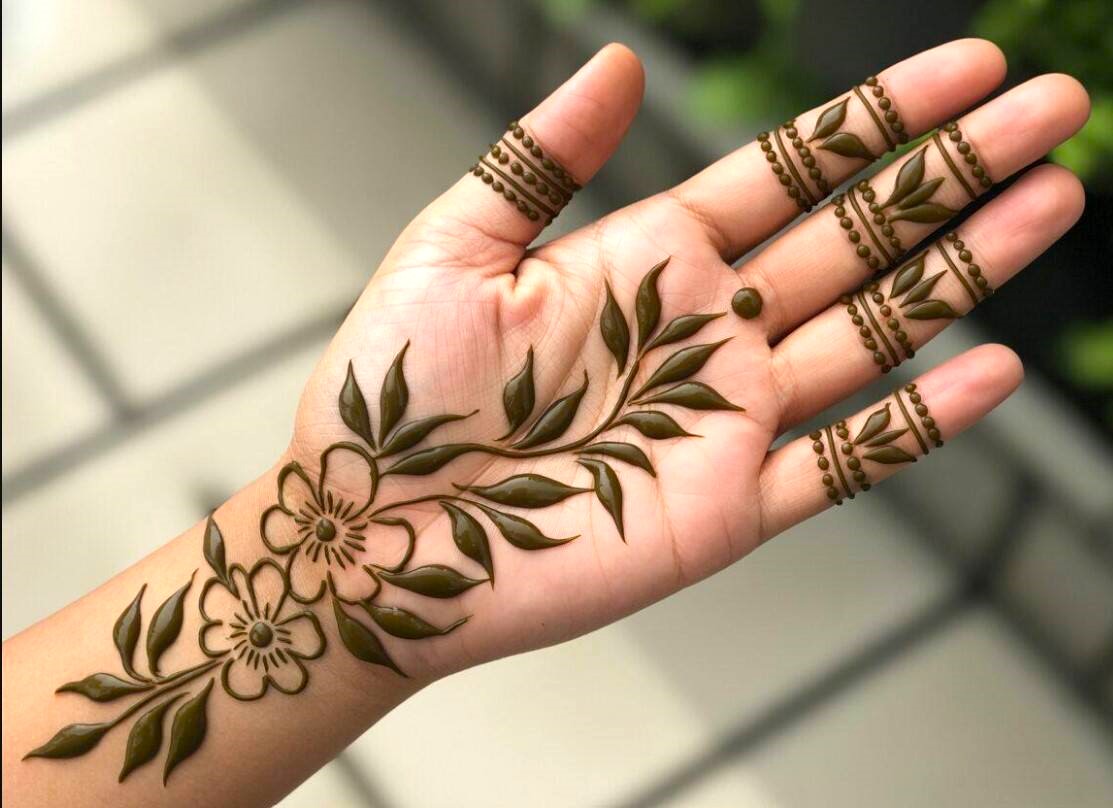 Unique-Front-Hand-Mehndi-Design-2025-Beautiful-Styles-for-Brides-Parties.