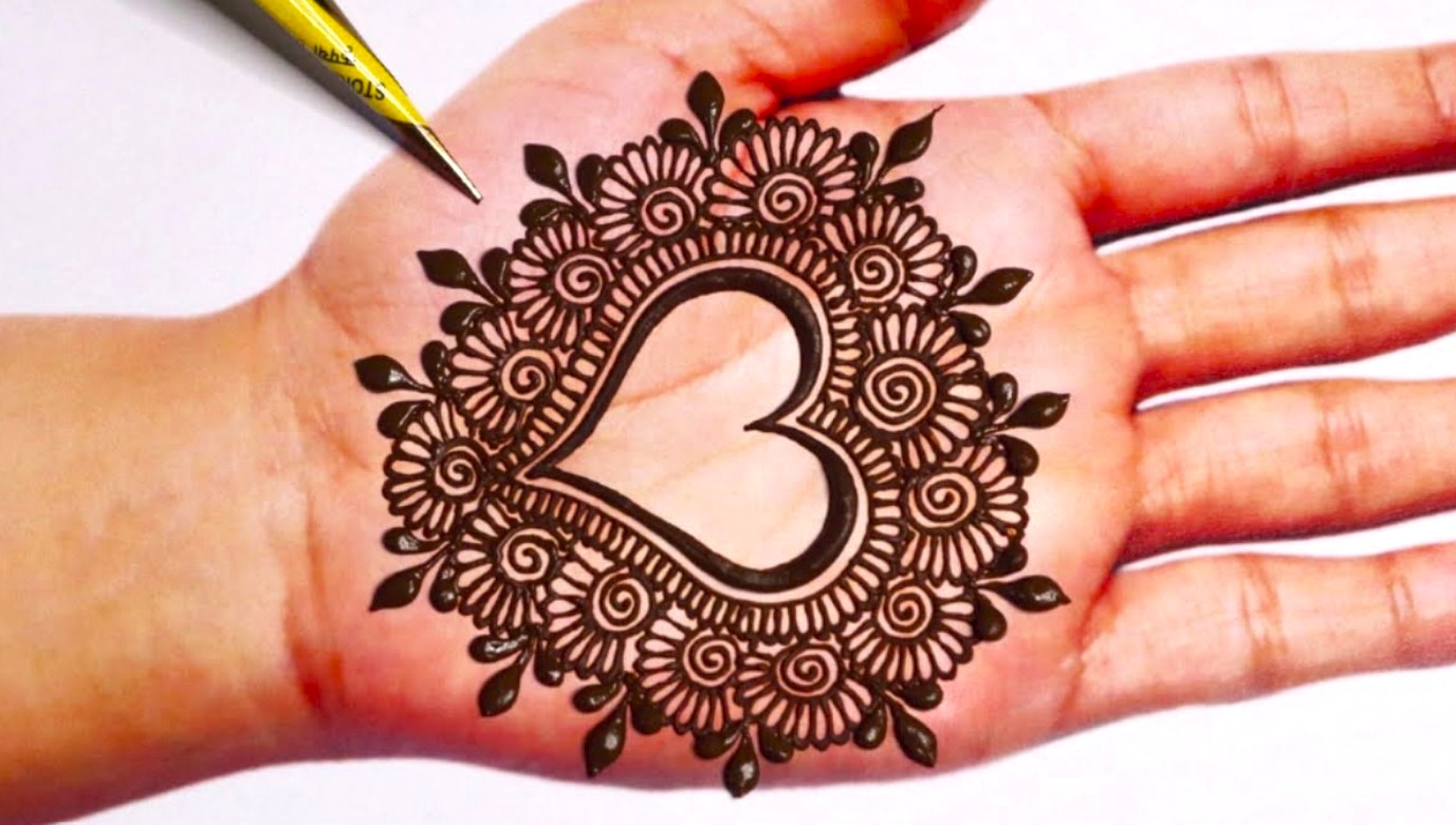 Henna-New-Mehndi-Design-2025