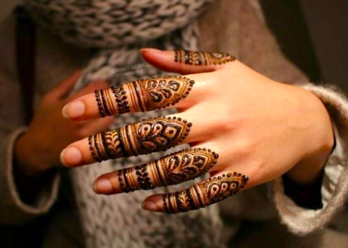finger-mehndi-design