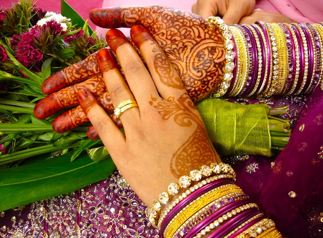 finger-mehndi-design
