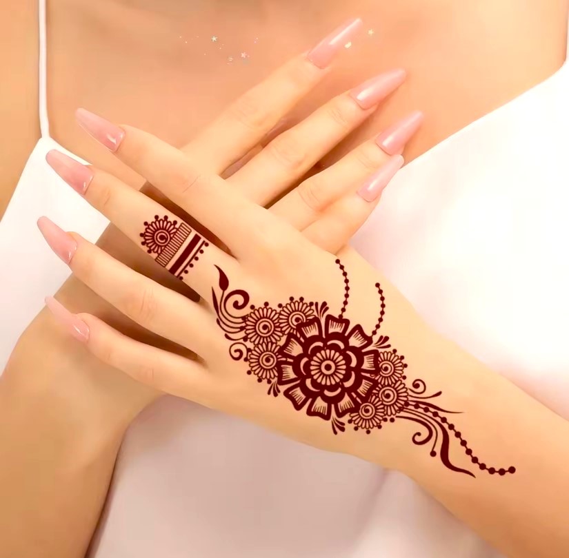 10-Best-Royal-Finger-Mehndi-Design