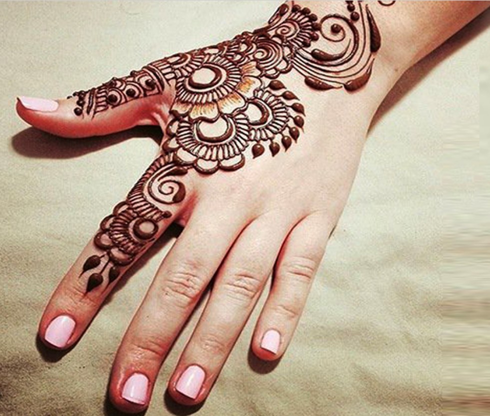 mehndi-dress-design-and-mehndi-design