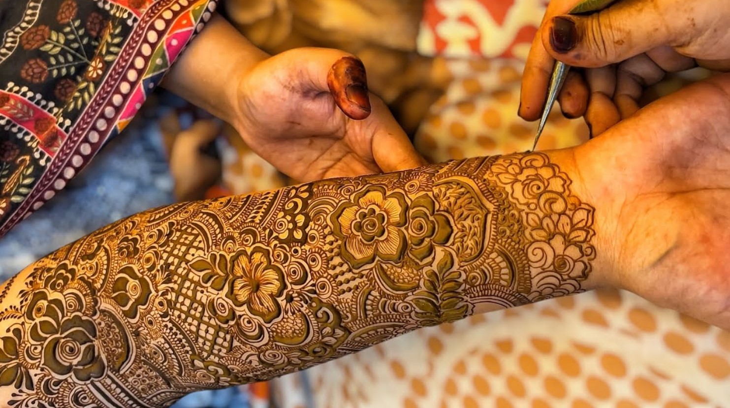Hands-Mehndi-Designs-2026